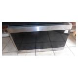 LG Microwave sleek  look setting inside door