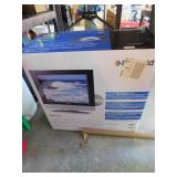 NEW 15 INCH DVD/TV COMBO