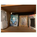 Universal Camcorder battery , Stereophones, USB