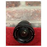 Leitz len 2719024 with case