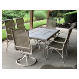 HAMPTON BAY OUTDOOR PATIO TABLE WITH 6 CHAIRS