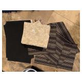 TABLE RUNNERS, PLACEMATS