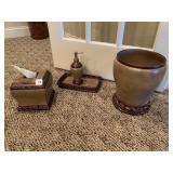 BATHROOM SET, TRASH CAN, TISSUE, SOAP DISPENSER