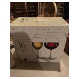NEW SET OF 16 WINE GLASSES BY WINE VALLEY