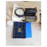 WESTCLOCK ALARM CLOCK, 5 GLASS CASES, MOUSE