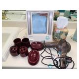 REMINGTON MIRROR, BATHROOM SET, HAIR DRYER