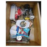 KNIFE SPREADERS, SPATULAS, JUICER ETC