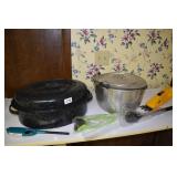 ROASTERS, CHIMNEYS, GRILL CLEANING TOOLS, GAS