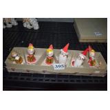 JAPAN SKI FIGURES IN OB