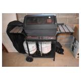 WEBER GAS GRILL WITH TWO TANKS AND SIDE SHELVES
