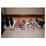 BLACK SUEDE 5 1/2 LOW BOOTS, CLARKS, BLACK SUEDE