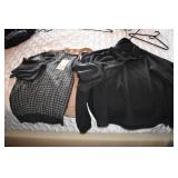 2 GREG NORMAN LARGE SWEATER, TAN SWEATER, 4 TO GO