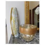 PAIR OF DECORATIVE MERCURY GLASS BOWL AND GOLD