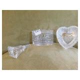 WATERFORD COVERED BOX = 5" W X 3-1/2" H X 3-1/2"