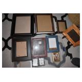 PICTURE FRAMES & BLACK HEAVY EASEL