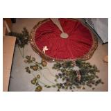 CHRISTMAS SKIRT, AND ARRANGEMENTS
