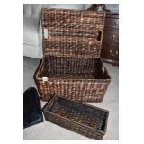 BASKET WITH REMOVEABLE TOP, VASE, UMBRELLA