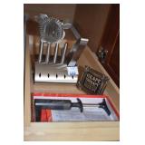 BAR SET, GREAT THERAPY PLAQUE, CORKY