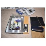 CCAC BELT WATCH NEW IN BOX, LEATHER JEWELRY TOTE