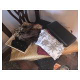 TABLE CLOTH AND NAPKIN GROUP