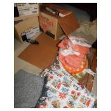 FABRIC LARGE PIECES & 2 BLANKETS