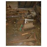 TOOL LOT; PIPE WRENCHES, PRESSURE REDUCTION