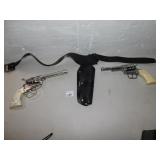 2 VINTAGE TOY GUNS & 1 LONE RANGER HOLSTER, PONY