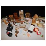 DOLL HOUSE FURNITURRE INCLUDES METAL STOVE, BEDS,