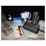 KITCHEN GROUP, INCLUDING: SMALL METAL WASTE