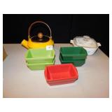 TEA POT, CORNING BAKE DISH, CELEBRATE IT SINGLE