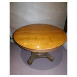 ROUND OAK TABLE,  PEDESTAL BASE 28" H X 42"
