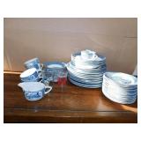 BLUE AND WHITE DISHES, WELCHES TOM & JERRY