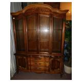 BERNHARDT CHINA CABINET, 2 DOOR TOP, 2 DOOR