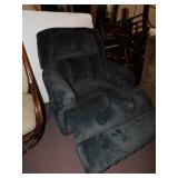 DARK BLUE RECLINING LIFT CHAIR, LEG REST GOES UP