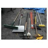 GROUP TOOLS AND FIBERGLASS POLES