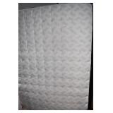 QUEEN SIZE QUEEN MATTRESS LIKE NEW W/ BOX SPRING