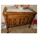 DREXEL SERVER ON WHEELS WITH 3 DOOR FRONT AND