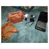 CAMERA WITH CASE SPARTUS, POLAROID WITH CASE AND