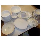 GROUP OF CORNING WEAR BOWLS, BEAVER FALLS CHINA