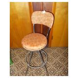 FLOWER DESIGN STOOL 34.5H