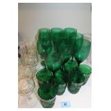GROUPING: 20 GREEN AND CHRISTMAS THEMED GLASSWARE