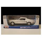 MAISTO 1968 FORD MUSTANG DIE CAST CAR IN ORIGINAL
