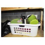 GROUPING: KITCHENWARE