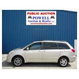 2004 Toyota SIENNA XLE