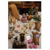 PIG FIGURINE ASSORTMENT