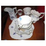 GROUPING: 11 PCS. OF CHINA - MIS-MATCHED