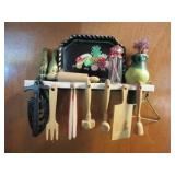 MINIATURE KITCHENWARE: UTENSILS, CROCKS, ETC.