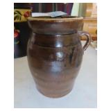 6 1/2" CROCK WITH LID AND SINGLE HANDLE