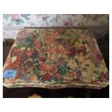 DECORATIVE BOX WITH COSTUME JEWERLY - NECKLACES