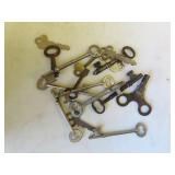 GROUPING: ANTIQUE KEYS, CLOCK KEYS, SKELTON KEYS